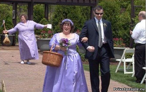 Прикольное свадебное палево Теща в экстазе: моя крошка замуж выходит!!!